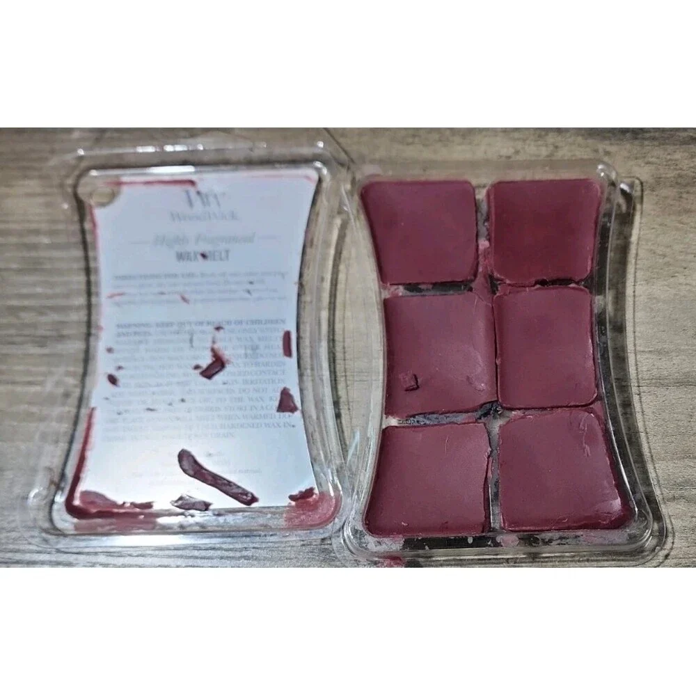 Woodwick Highly Fragranced Large Hourglass Wax Tart Melt Pack BLACK CHERRY